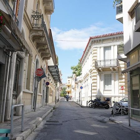 Stylish Studio Below The Acropolis Атина Екстериор снимка