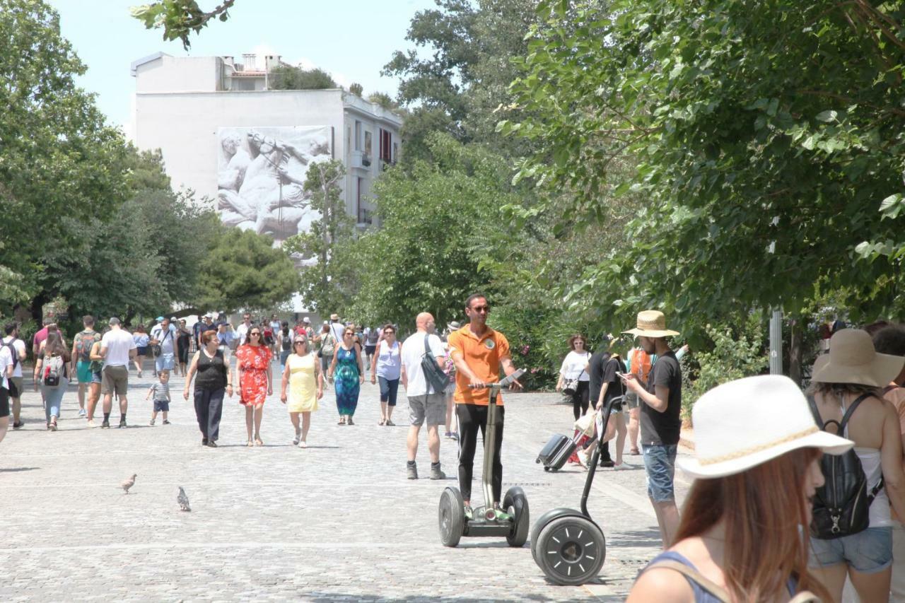 Stylish Studio Below The Acropolis Атина Екстериор снимка