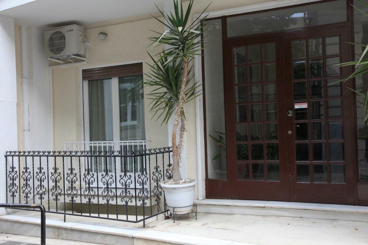 Stylish Studio Below The Acropolis Атина Екстериор снимка
