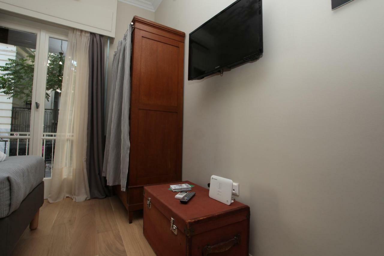 Stylish Studio Below The Acropolis Атина Екстериор снимка